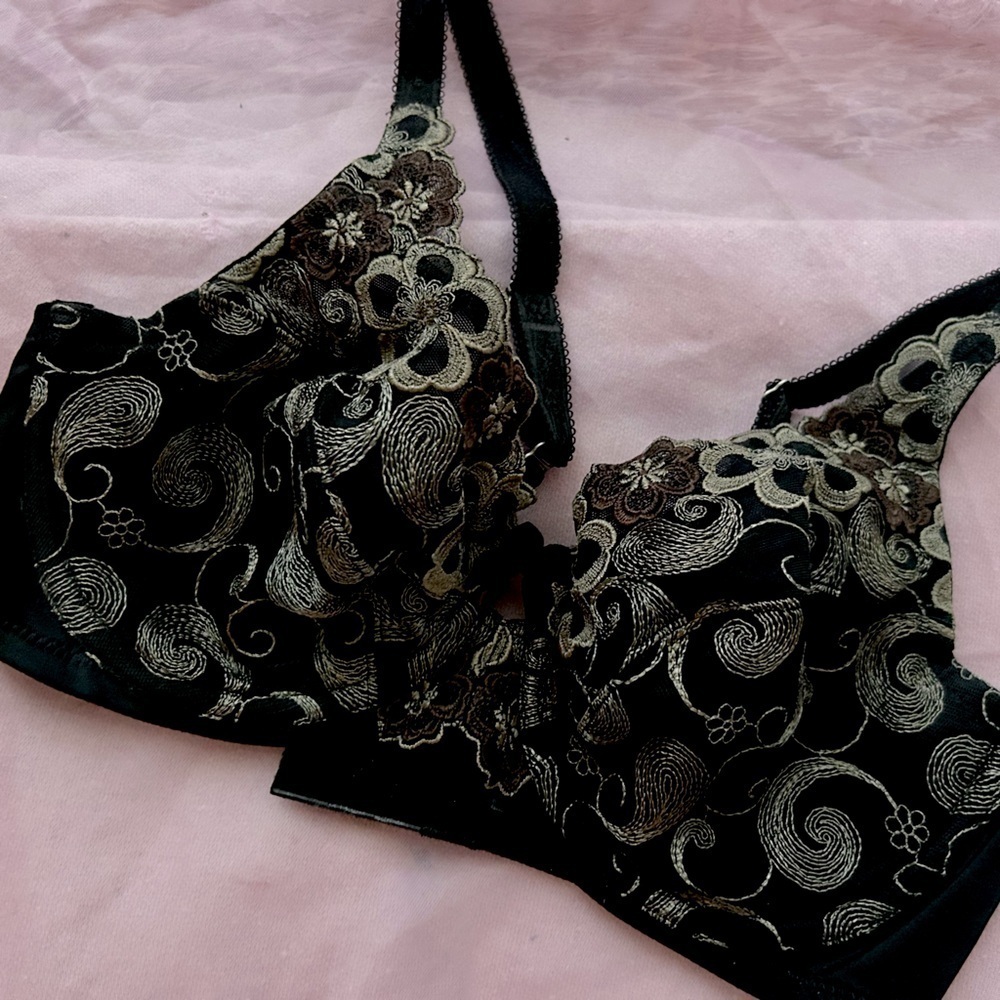 Soma Black Floral Lace Unlined & Unpadded Bra 34C